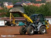 Bagger rollen an ...